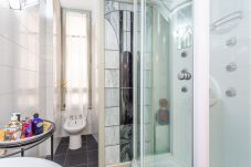 Appartamento a Roma - Colosseum Classy Roman Home