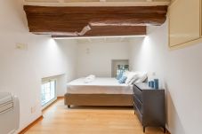 Appartamento a Roma - San Callisto 3BDR Apartment