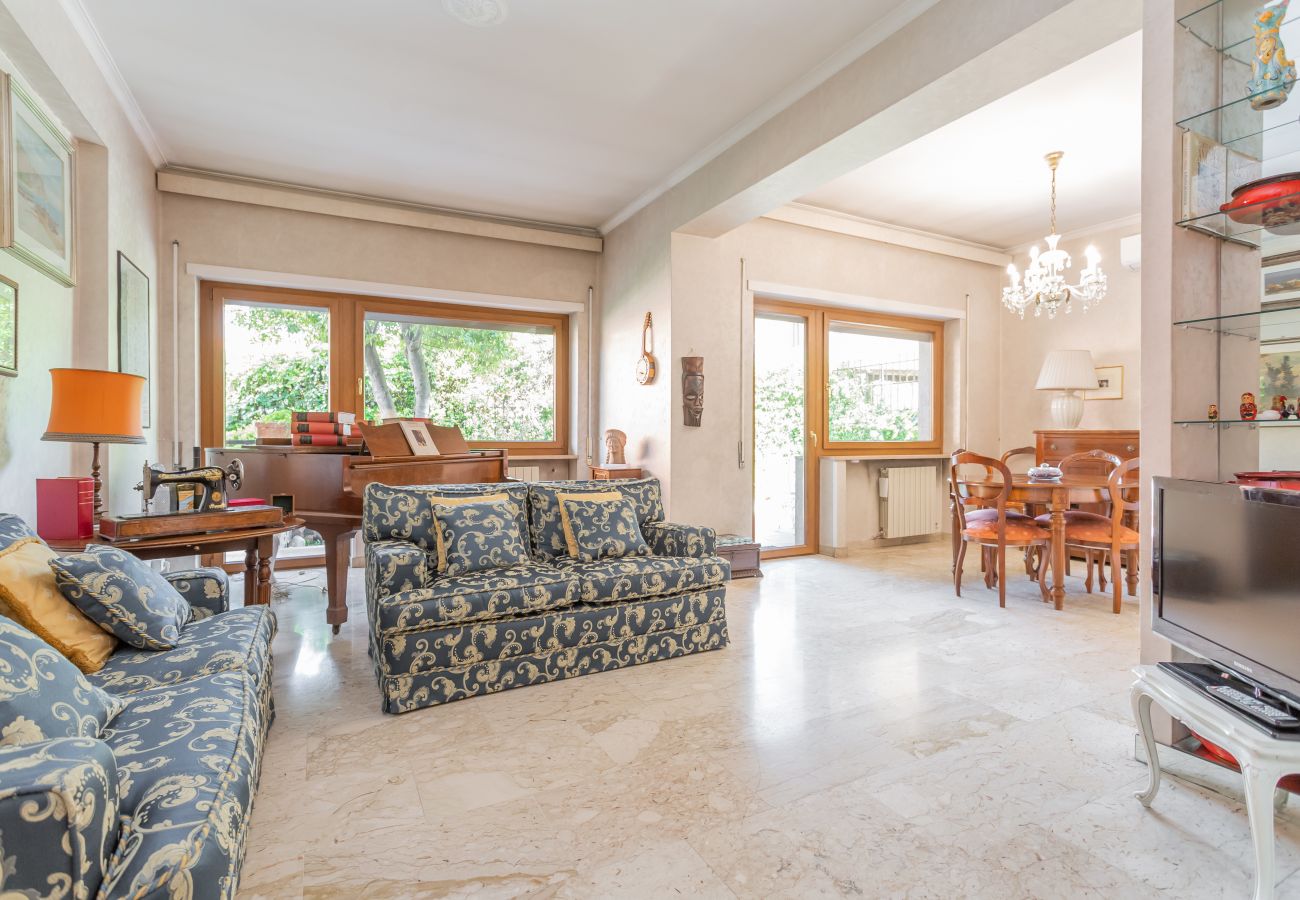 Appartamento a Roma - St. Peters Garden 3 BDR Apartment