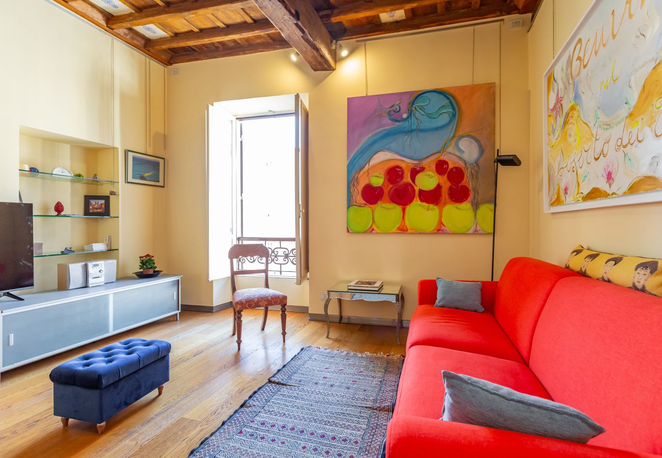 Appartamento a Roma - Artistic 3-BDR Gem: Steps from Pantheon & Piazza Navona