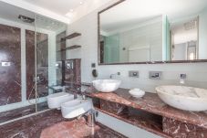 Appartamento a Roma - Vatican Exclusive Penthouse with Terrace and Parking
