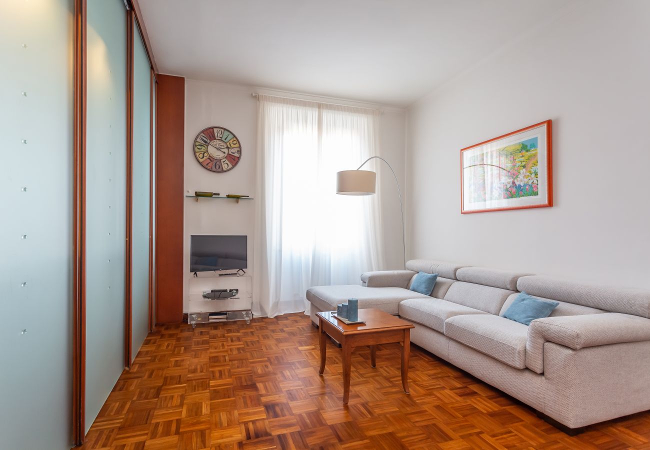 Apartment in Rome - Modern 2BR apartment in vibrant Prati neighborhood