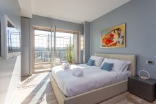 Apartment in Rome - Vatican Exclusive Penthouse with Terrace and Parking