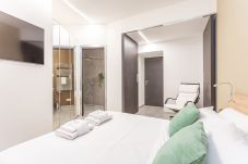 Apartment in Rome - Vatican Museums Stay with Terrace