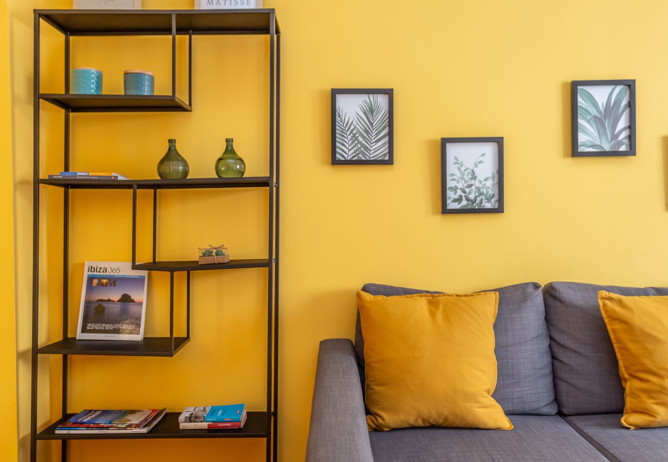 Apartamento en Roma - St Peters Colorful 3BDR Apartment