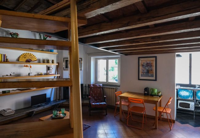 Appartement à Roma - Characteristic Roman home in Trastevere Appartement à Roma - Characteristic Roman home in Trastevere