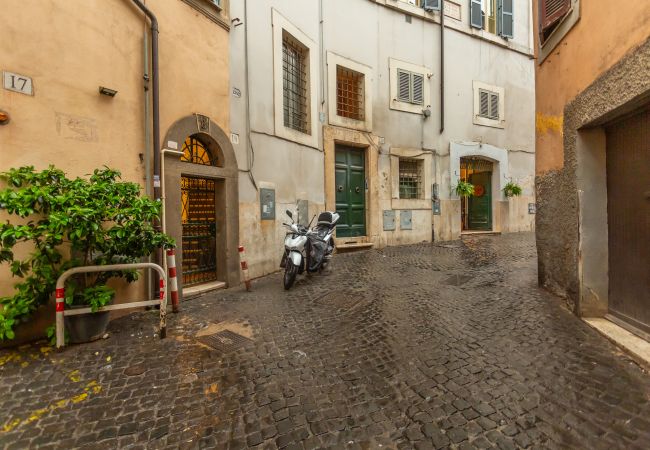 Appartement à Roma - 2 BDR Navona Quintessential Charm Appartement à Roma - 2 BDR Navona Quintessential Charm